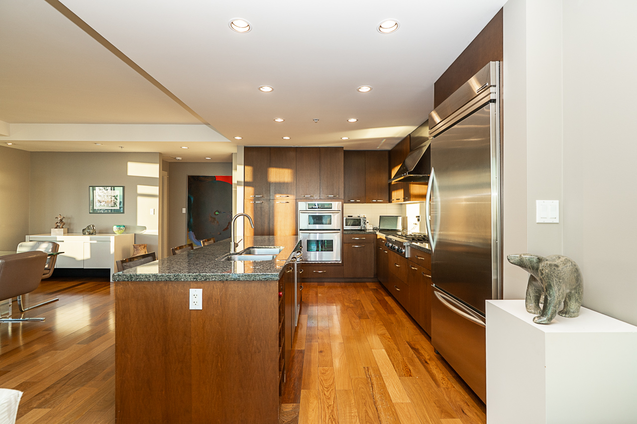 #1303 - 3355 Cypress Place